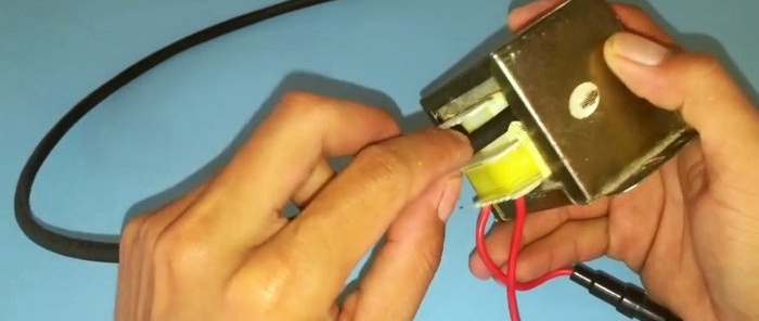 DIY soldering iron with instant heating from a transformer