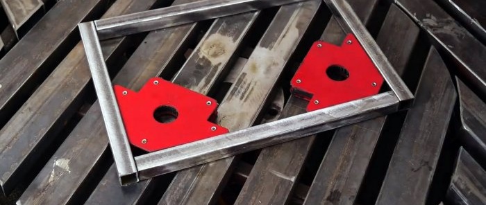 How to make a simple machine for shaped cutting of metal from a drill