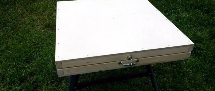 How to make a stable folding travel table with your own hands