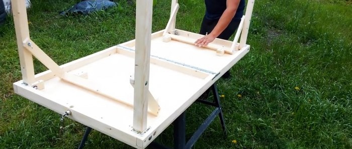 How to make a stable folding travel table with your own hands