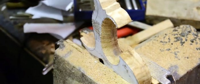 How to make your own dovetail saw