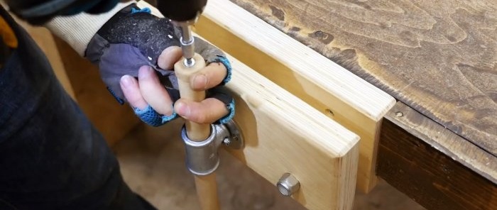 How to make a vice from old shock absorbers