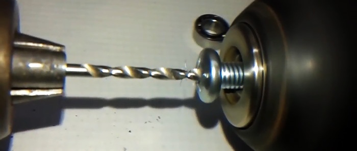 How to make a drill attachment for a screwdriver