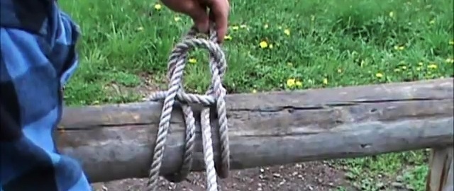 How to tie a rope to a pole so you can easily untie it later