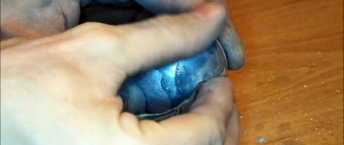 How to make a perfect ball from aluminum foil