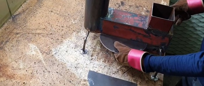 How to Make a Simple and Multifunctional Rocket Stove