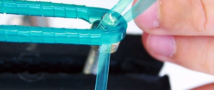 How to make the strongest chain from plastic bottles