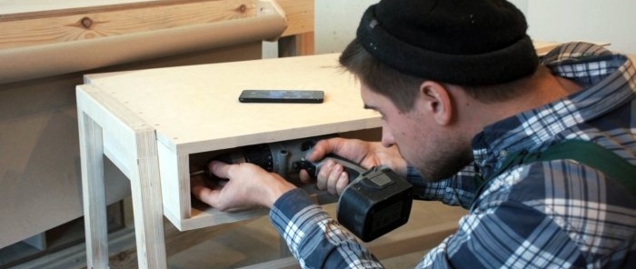 How to make a computer desk in Scandinavian style