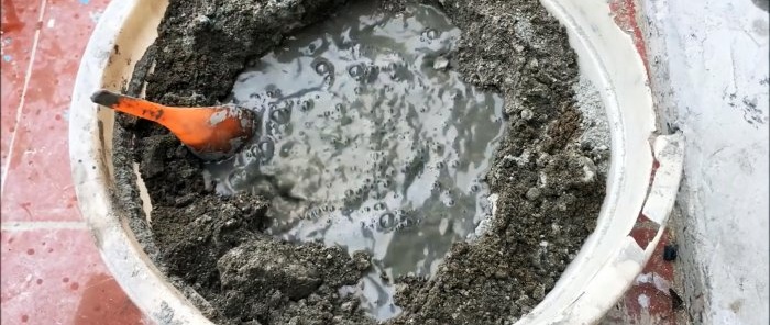 How to make a three-tier garden fountain from old tires