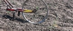 How to make a weeding cultivator using an old bicycle