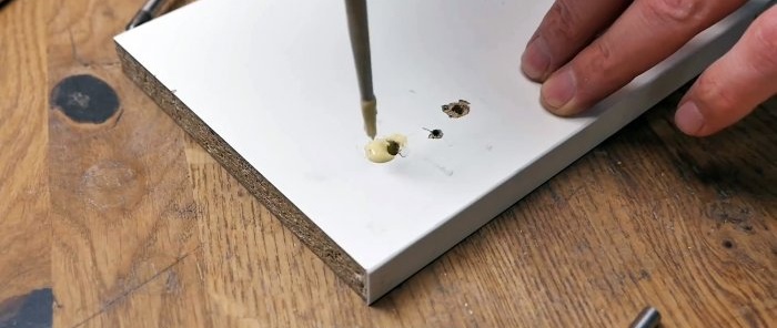 7 ways to reliably repair torn chipboard hinges