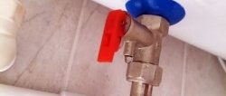 What to do if the water heater safety valve is leaking