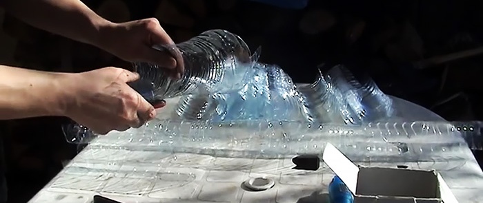 How to make a roof from plastic bottles