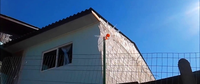 How to make a simple wind vane from a PET bottle in 5 minutes