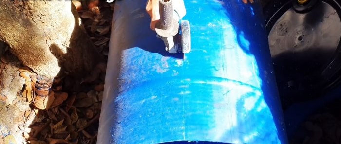 How to make a big boat from plastic barrels