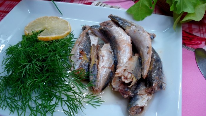 We prepare delicious canned fish without an autoclave