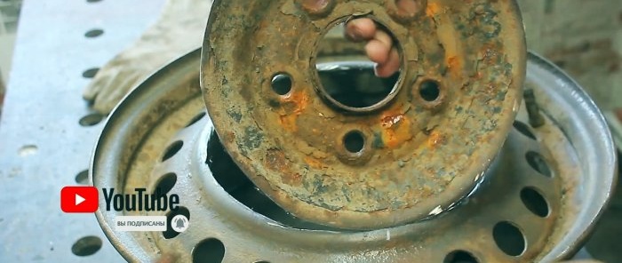 How to make a portable stove for a cauldron from wheel rims