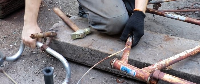 How to make a cross-cutting machine from an old bicycle and an angle grinder