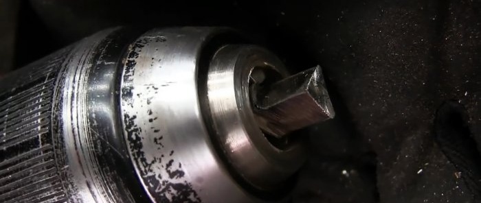 How to make a triangular hole in thick steel