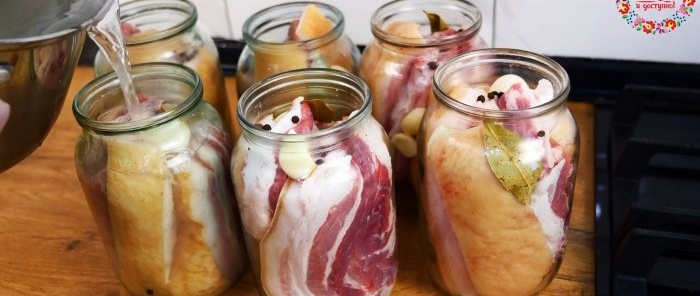 Snack for all occasions Incredibly tasty recipe for canned lard in brine