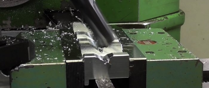 How to Make Prismatic Aluminum Vise Covers