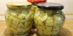 Marinating zucchini. Well, a very tasty and simple recipe