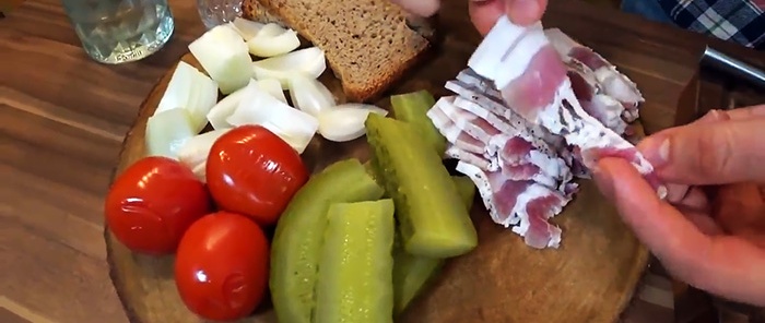 Lard in brine has a unique taste familiar from childhood