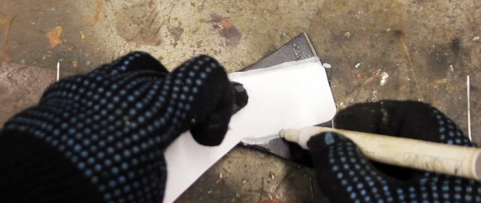 How to make an ax in reverse