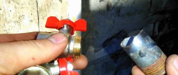 2 ways to cut into a pipe under pressure with and without welding