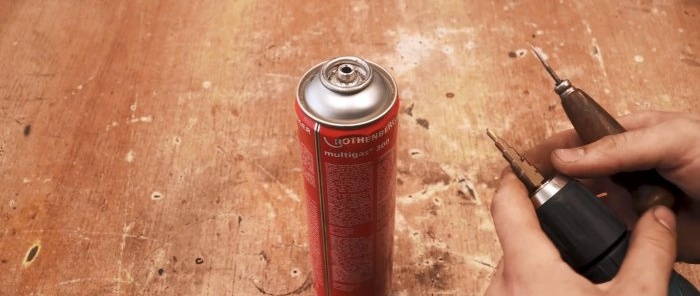 How to make a receiver for an airbrush compressor from aerosol cans