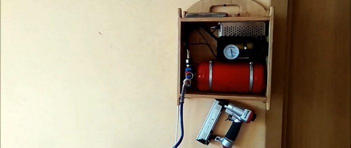 Assembling a mini compressor with a receiver from a fire extinguisher