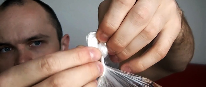 How to quickly and easily untie a knot on a plastic bag