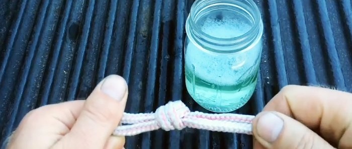 Lifehack for quickly untying knots