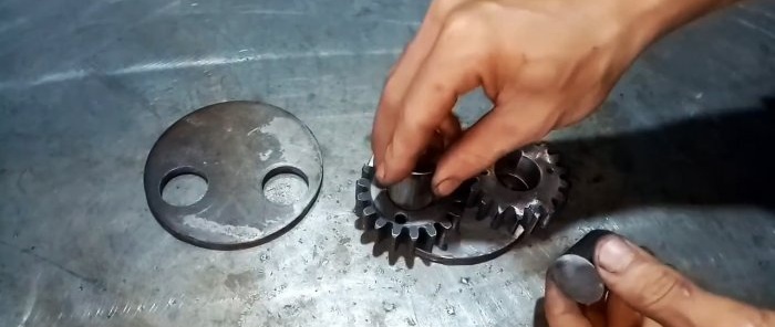 How to Make a Heavy Duty Self-Clamping Wrench from Scrap Metal