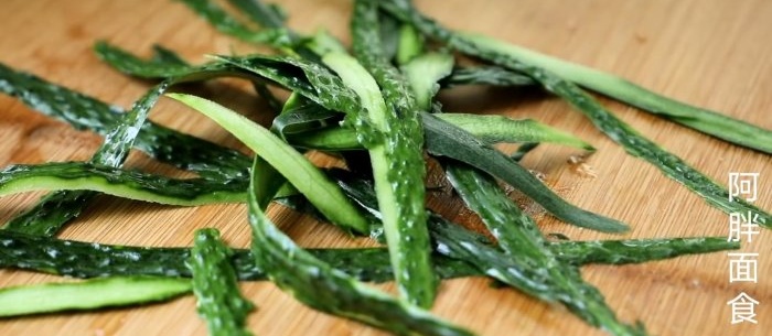 In the future, cucumbers will be eaten like this Homemade cucumber noodles, a dish that everyone will remember