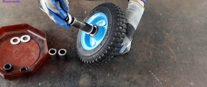 You can take such a lightweight homemade wheelbarrow with you and store it anywhere