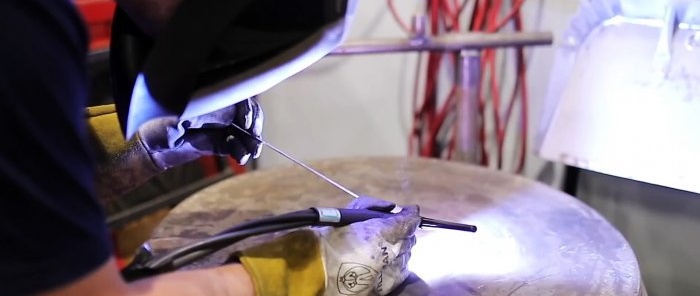 How to remove a seam inside a round pipe