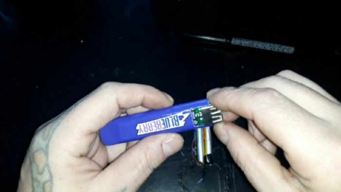 How to make a charger from a disposable vaporizer