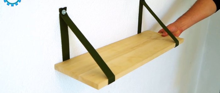 Folding hanging shelf