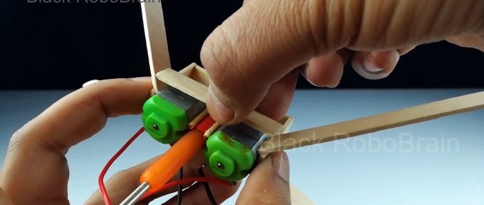 How to make a working twin-rotor helicopter using regular toy motors