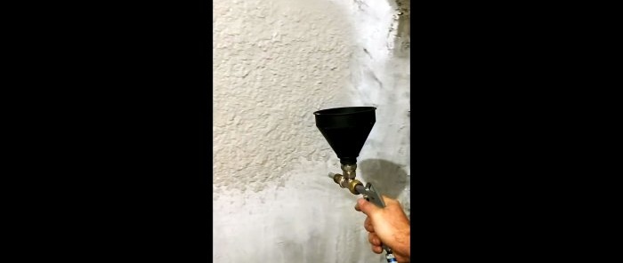 Spray plaster on the wall using a homemade gun