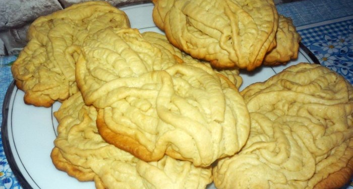 baking cookies in an old Russian oven: tender and crumbly