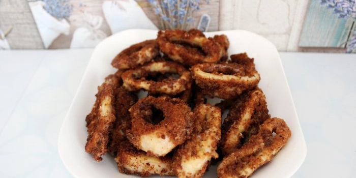 Squid rings in batter