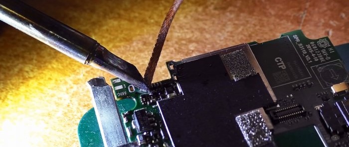 How to change a micro USB connector with a soldering iron without a hair dryer