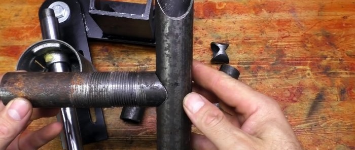 How to use old car parts to make a perfect pipe cutter for joining at any angle