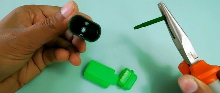 How to make a non-contact high voltage tester