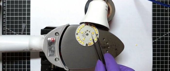 How to use an iron to replace a burnt-out LED in an LED lamp