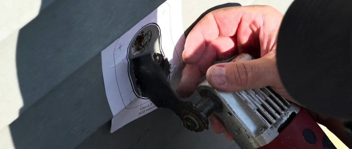 How gardeners in the 21st century make connection points for a watering hose to a water supply