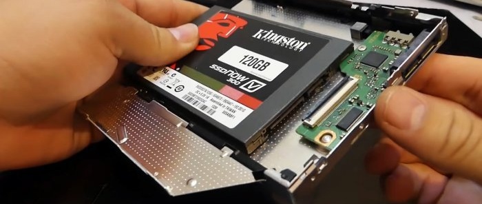 How to upgrade an old laptop by replacing the DVD drive with an SSD