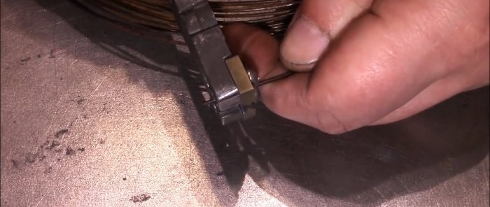 How to make indestructible wire cutters from old pliers